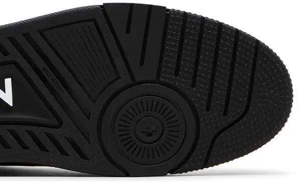 Louis Vuitton Trainer 'Embossed Monogram - Black' 2023