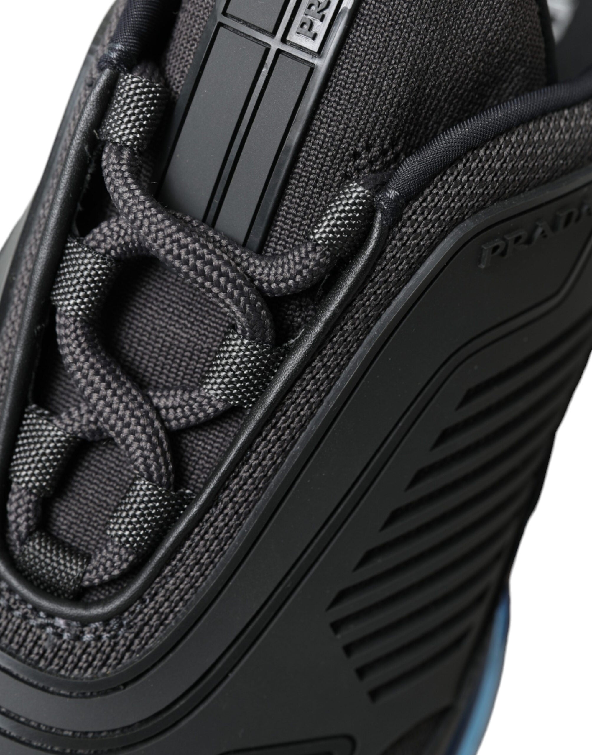 Prada Elegant Zapatillas de malla negras para hombre