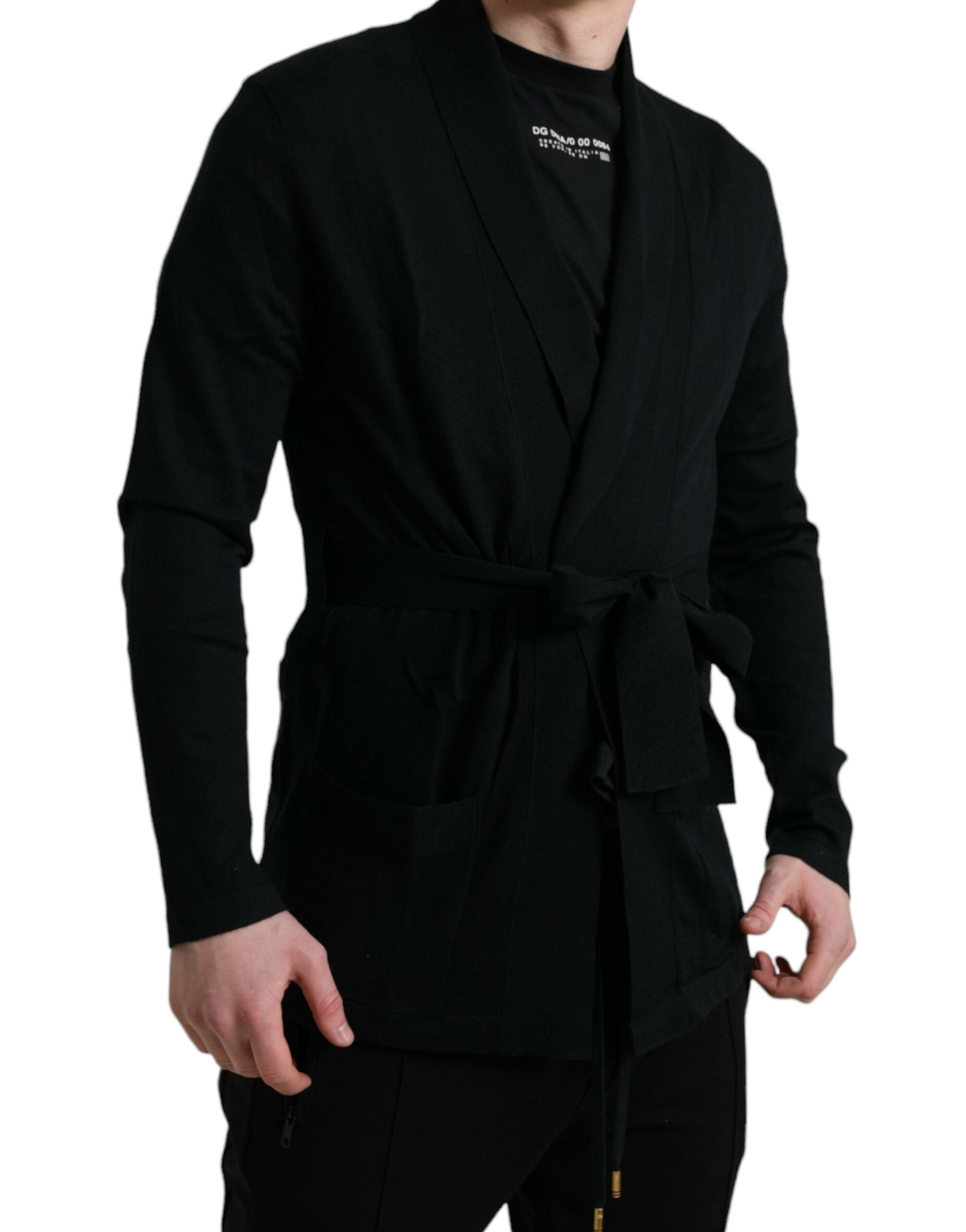 Dolce & Gabbana Bata cruzada con cinturón y mangas largas de cachemira negra