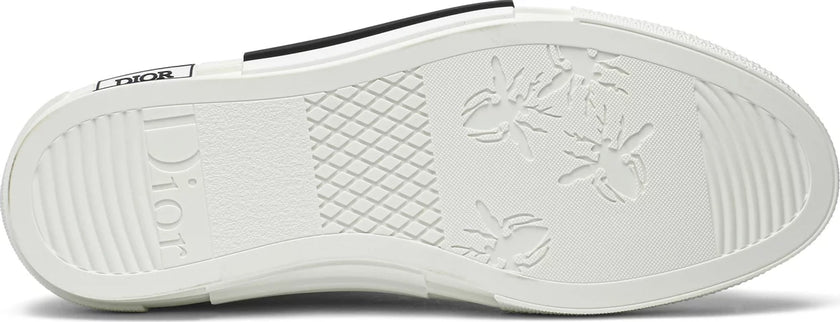 Dior B23 High Top 'Dior Oblique  'White' Sneakers for Unisex (Runs a size bigger) - GENUINE AUTHENTIC BRAND LLC